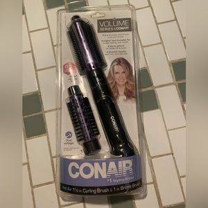 Conair 1 1/2 Cuing Brush New